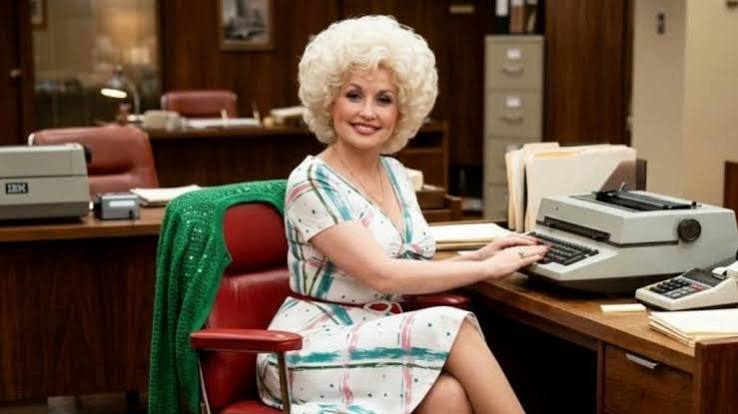Remembering Dolly Parton:  9 TO 5