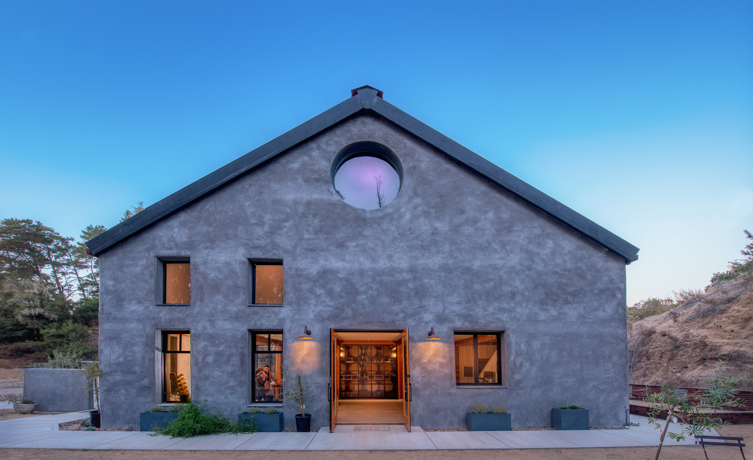 Storrs Winery & Vineyards